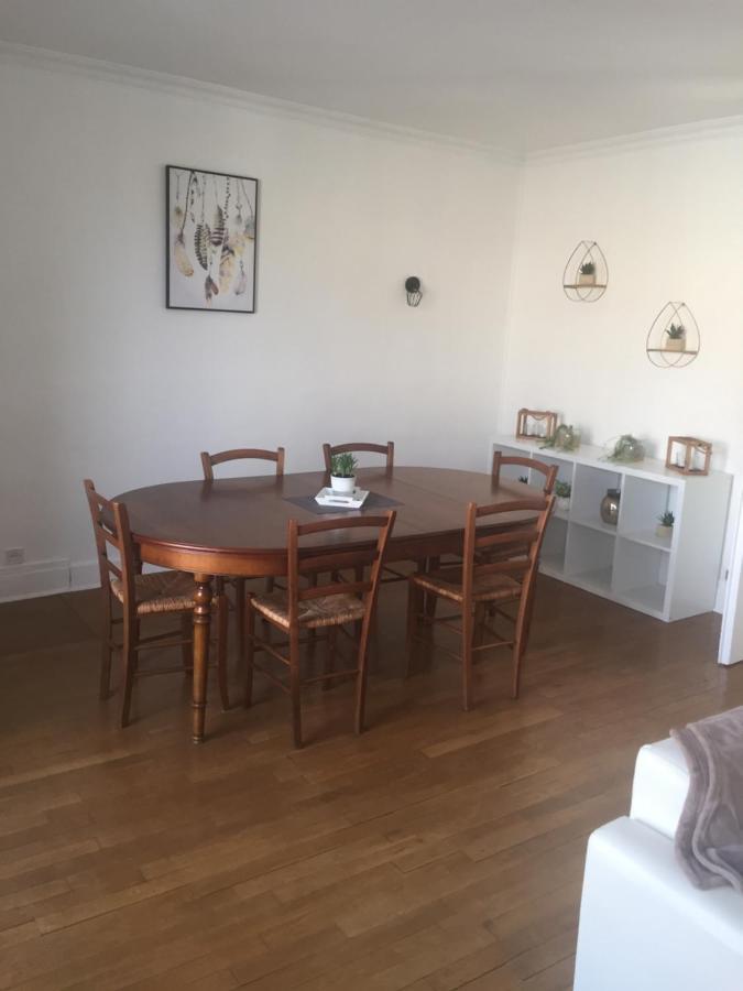 Appartement 1Er Etage Carignan 外观 照片