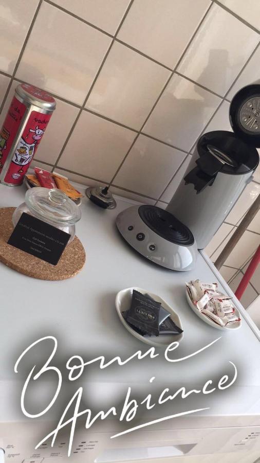 Appartement 1Er Etage Carignan 外观 照片